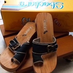 Sketchers Sandals